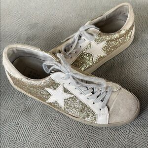 SHUSHOP Women's Glitter Paula Sneakers - Gold
